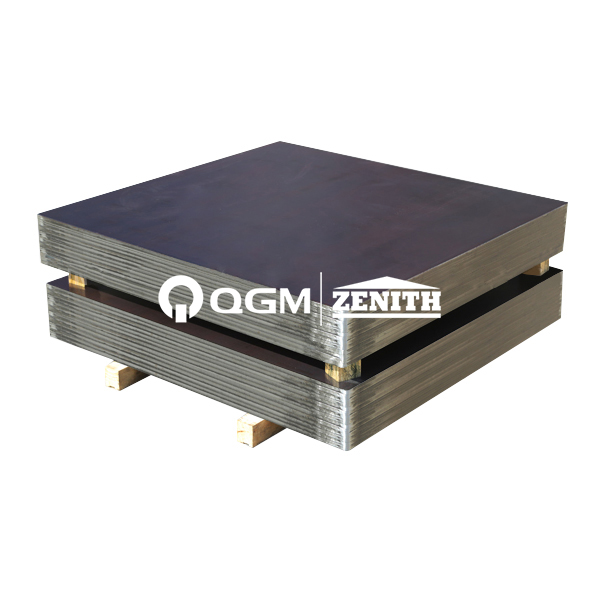 Cé chomh minic is cóir duit pailléid a athsholáthar i ngléasra monaraíochta bloc